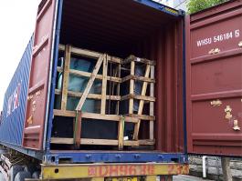 40HQ Container of bus spare parts to export