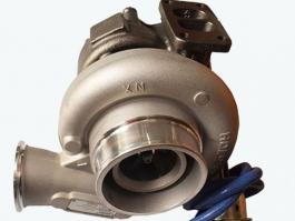 Cummins Holset HX35W Turbocharger 4050267 4050268